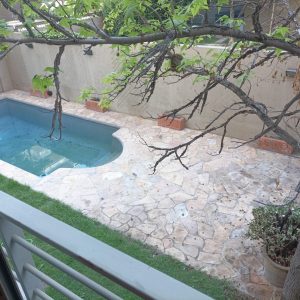 Arriendo espectacular duplex  con patio y piscina privada, Vitacura full
